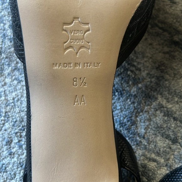 Isaac Made in Italy 8.5 Black Leather & Textile Sling Back Pointed Pumps - Picture 7 of 9